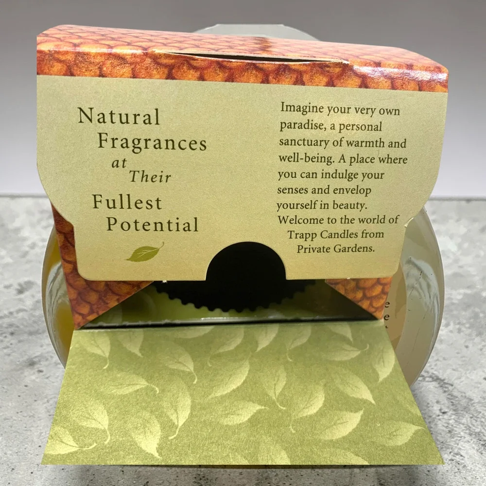 Vtg NEW Trapp Private Gardens No. 1 Summer Flowers 196 g Jar Candle House Box
